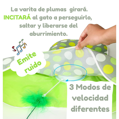 Manta juguete interactiva para gatos con sonido de ratón y plumas en movimiento.